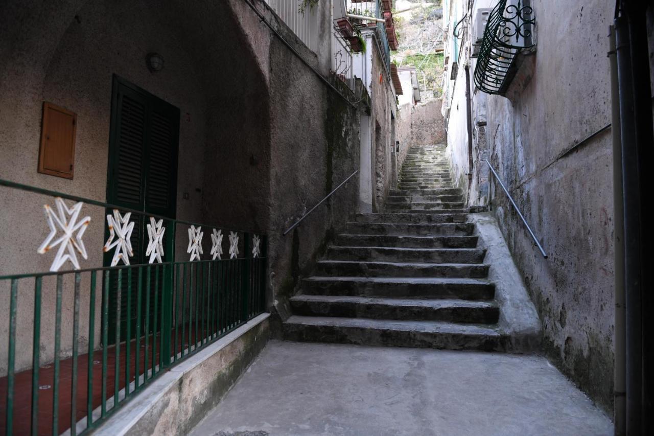 Angela House Amalfi Centro Apartment Bagian luar foto